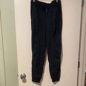 GUC Lululemon Joggers size 6